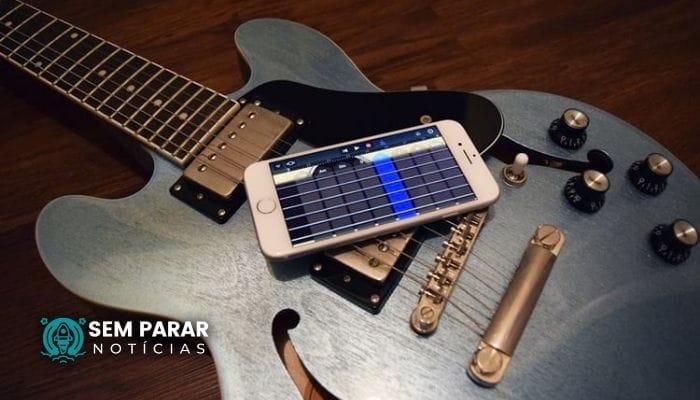 Dica de app que ensina tocar violão