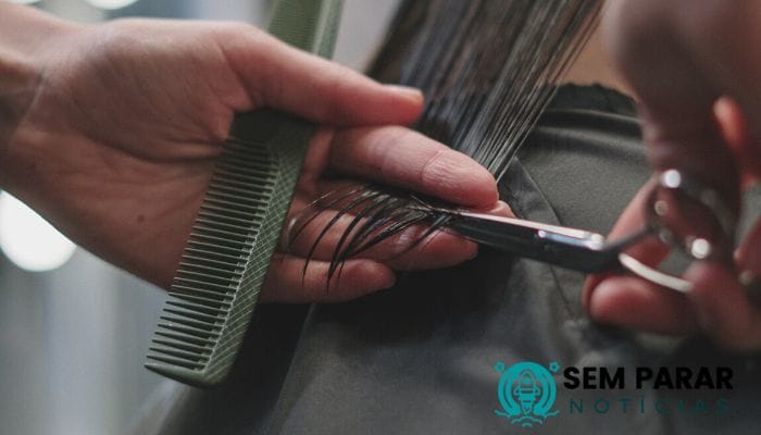 Aplicativo que Simula Corte de Cabelo Online