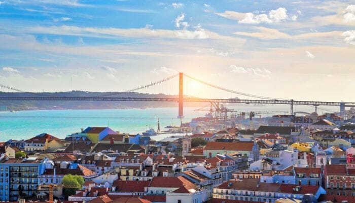 Explore a história e a cultura em Lisboa Descubra os Tesouros.