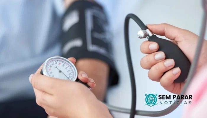 Aplicativo para Medir Pressão Arterial Acompanhamento da Saúde