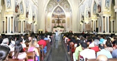 Assistir Missas Ao Vivo Online: Vivenciando a Fé de Forma Virtual