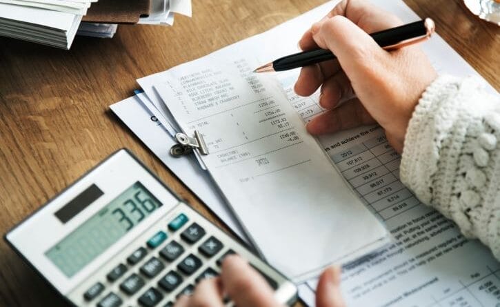 Como se Programar Financeiramente para Pagar as Contas de Início de Ano